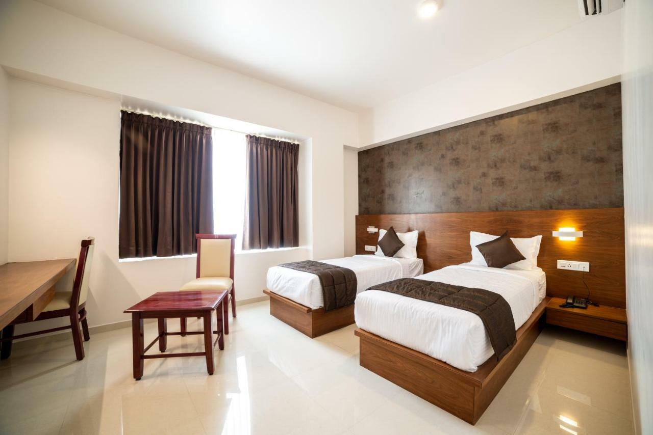 Heritage Inn Mysore Eksteriør bilde