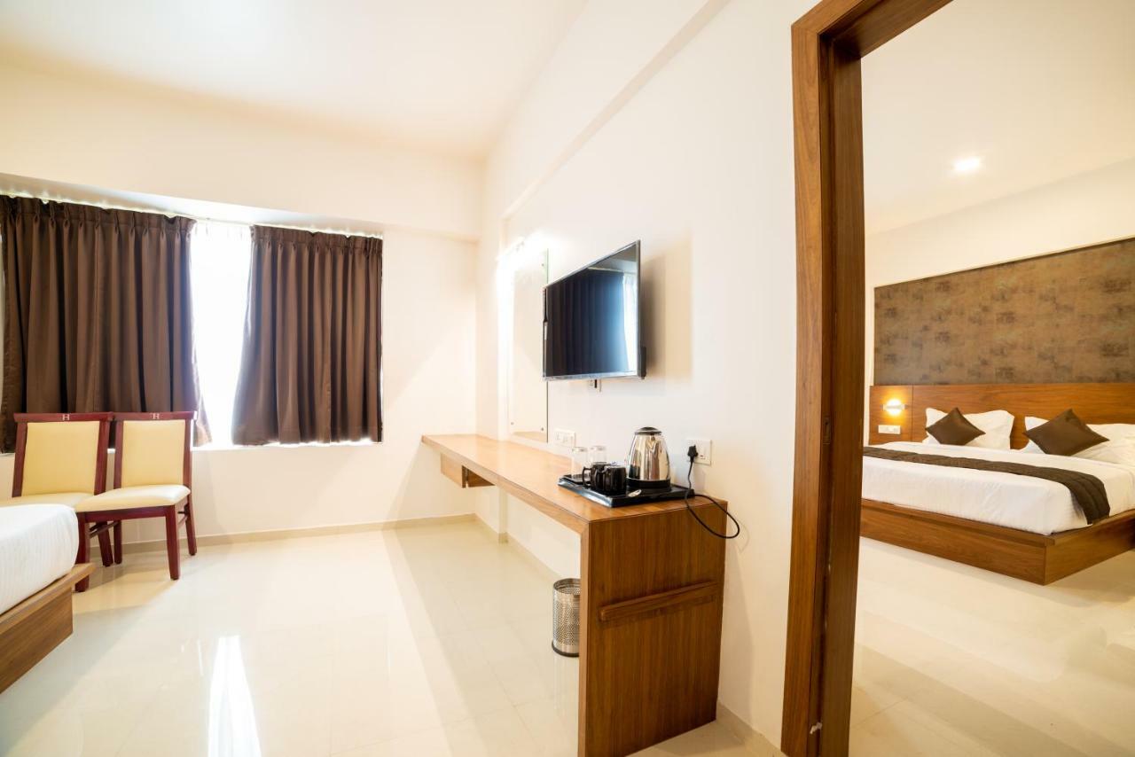 Heritage Inn Mysore Eksteriør bilde