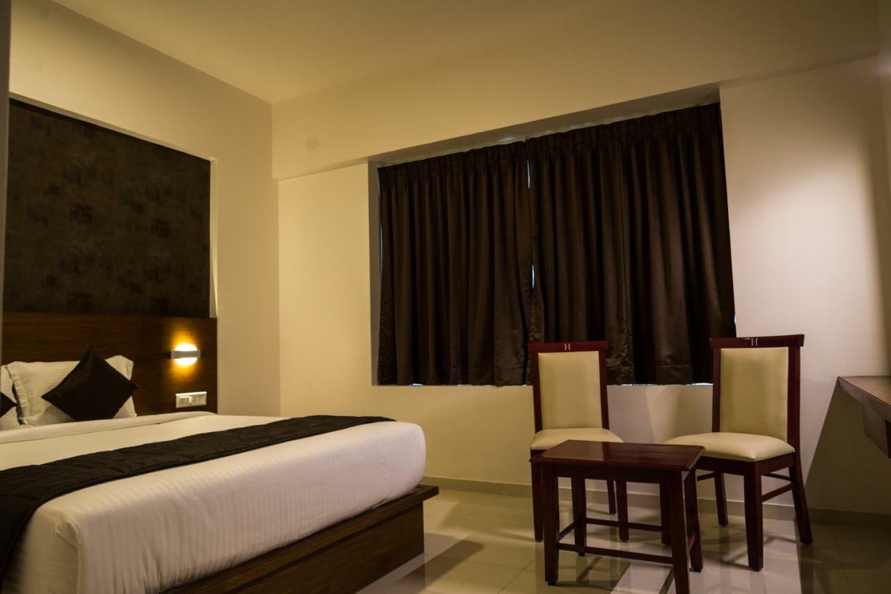 Heritage Inn Mysore Eksteriør bilde