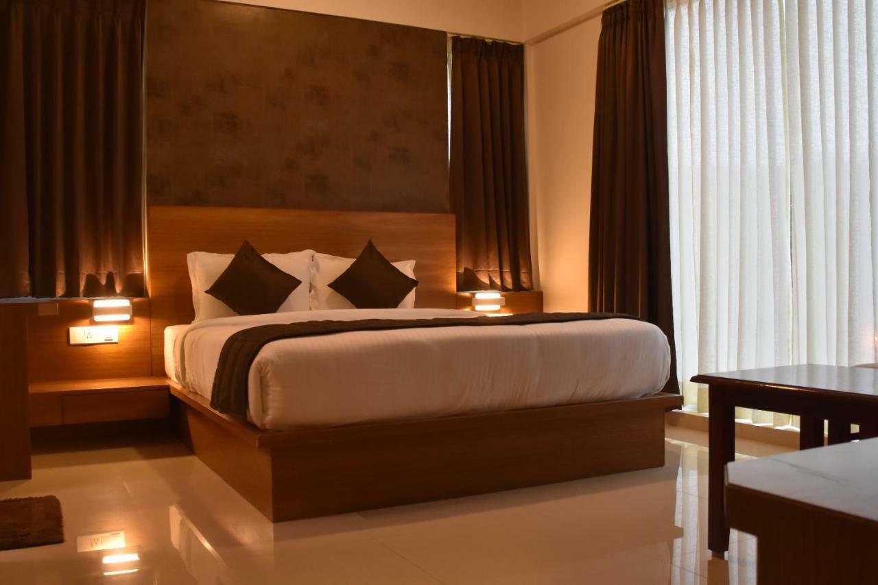 Heritage Inn Mysore Eksteriør bilde